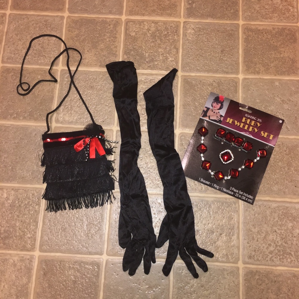 Flapper Halloween Costume & Accessories - Picture 9 of 12